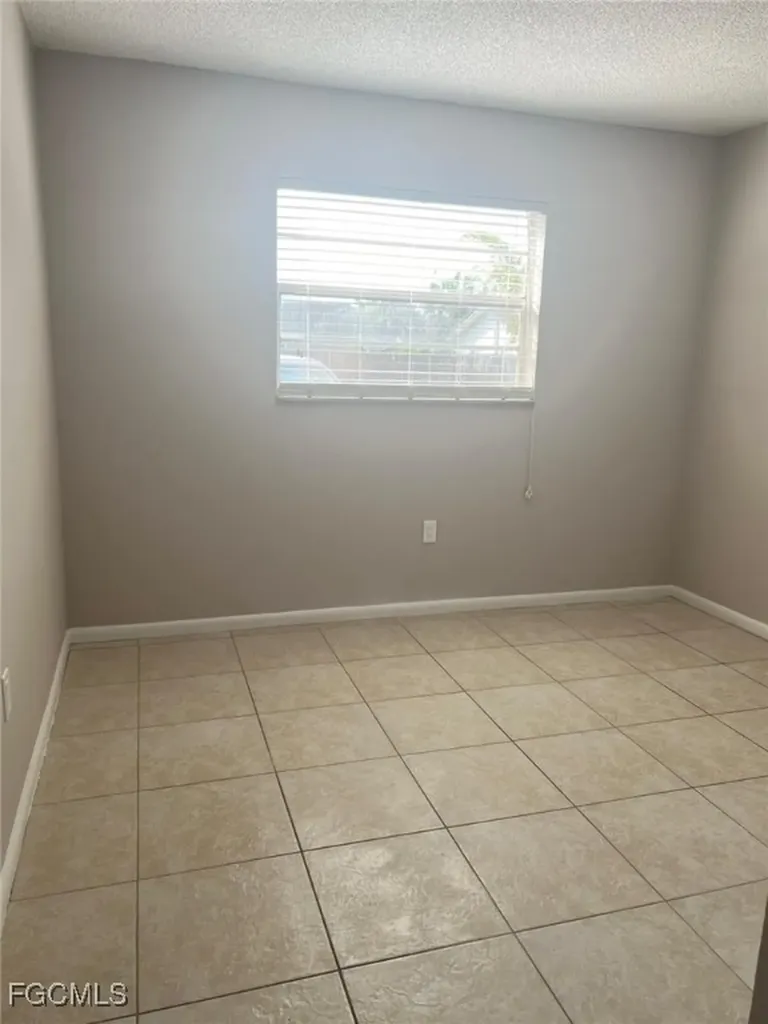 3325 Airport Road N Naples FL 34105