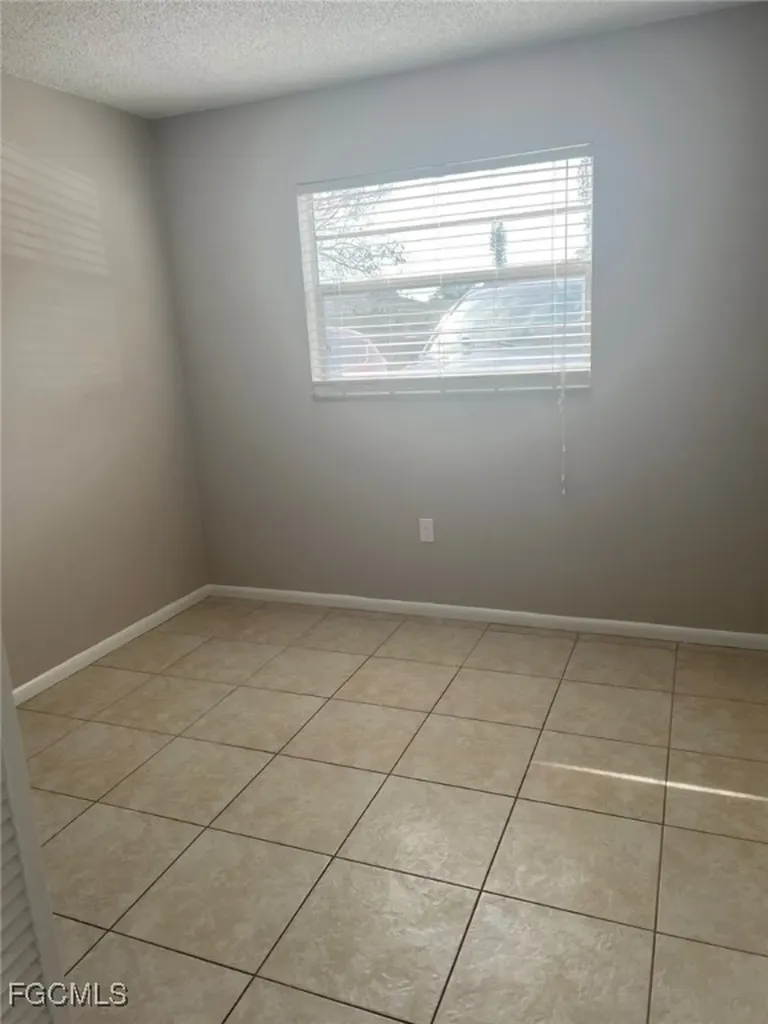 3325 Airport Road N Naples FL 34105