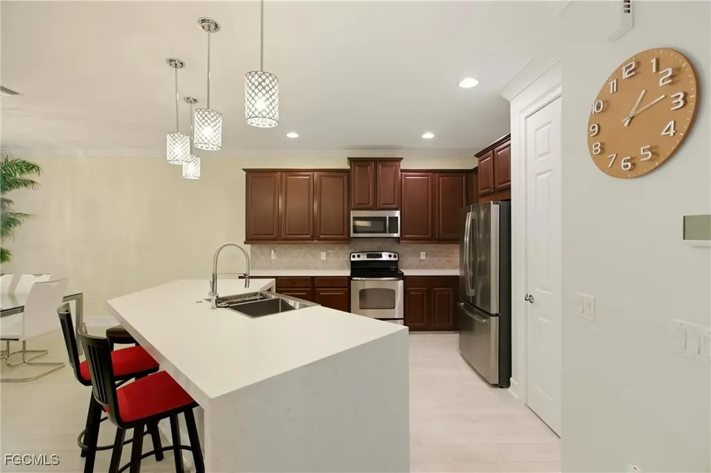 7866 Bucks Run Drive Naples FL 34120