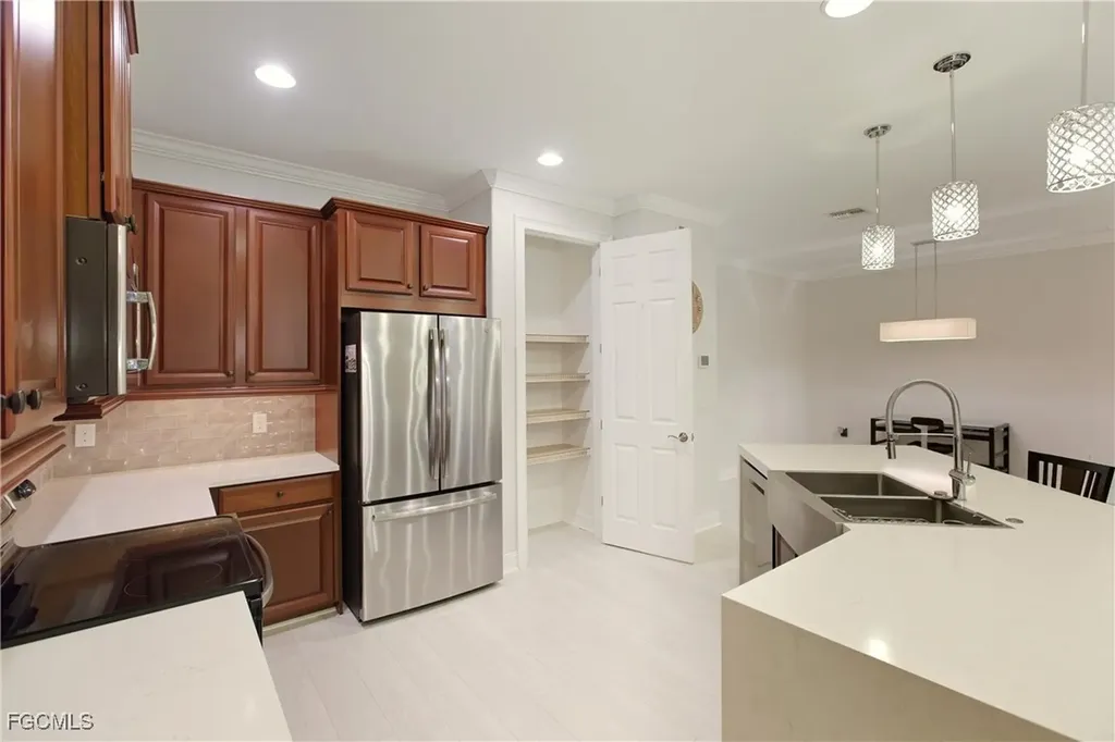 7866 Bucks Run Drive Naples FL 34120