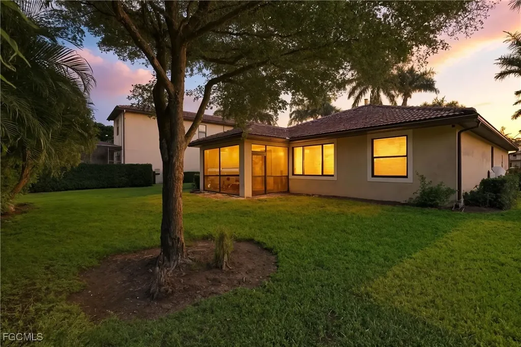 7866 Bucks Run Drive Naples FL 34120