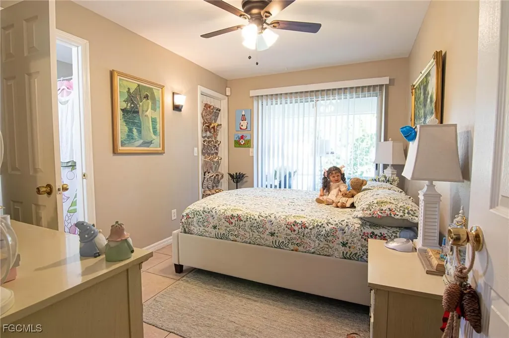 3829 SW 8th Court Cape Coral FL 33914