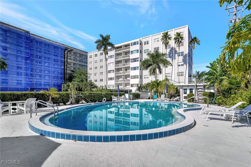 1900 Clifford Street Fort Myers FL 33901