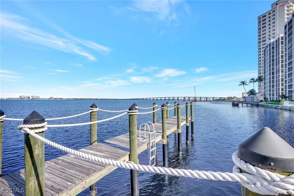 1900 Clifford Street Fort Myers FL 33901