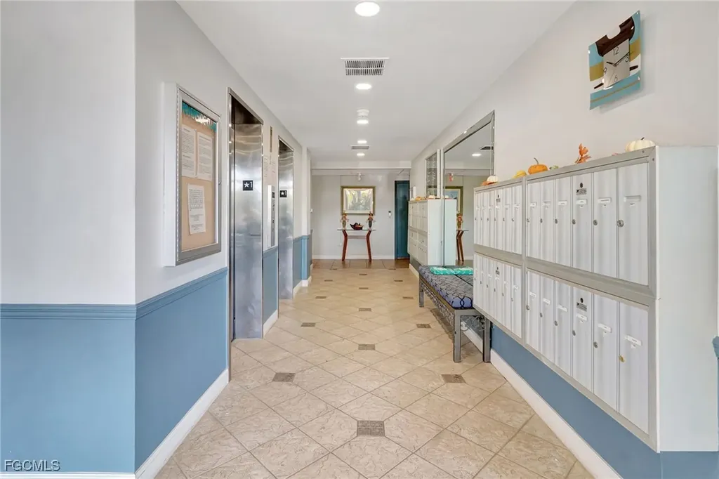 1900 Clifford Street Fort Myers FL 33901