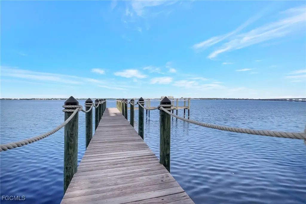 1900 Clifford Street Fort Myers FL 33901