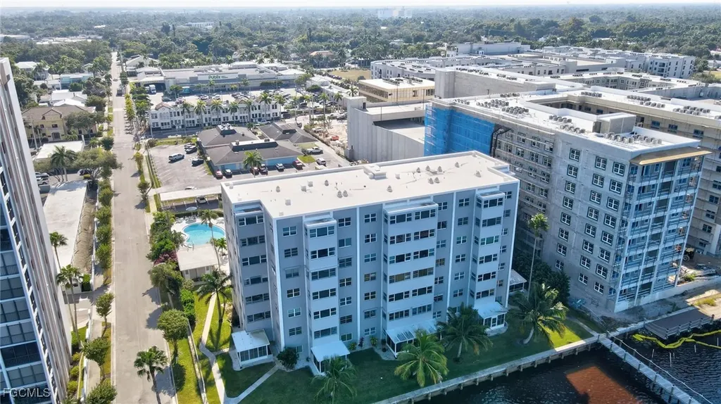 1900 Clifford Street Fort Myers FL 33901