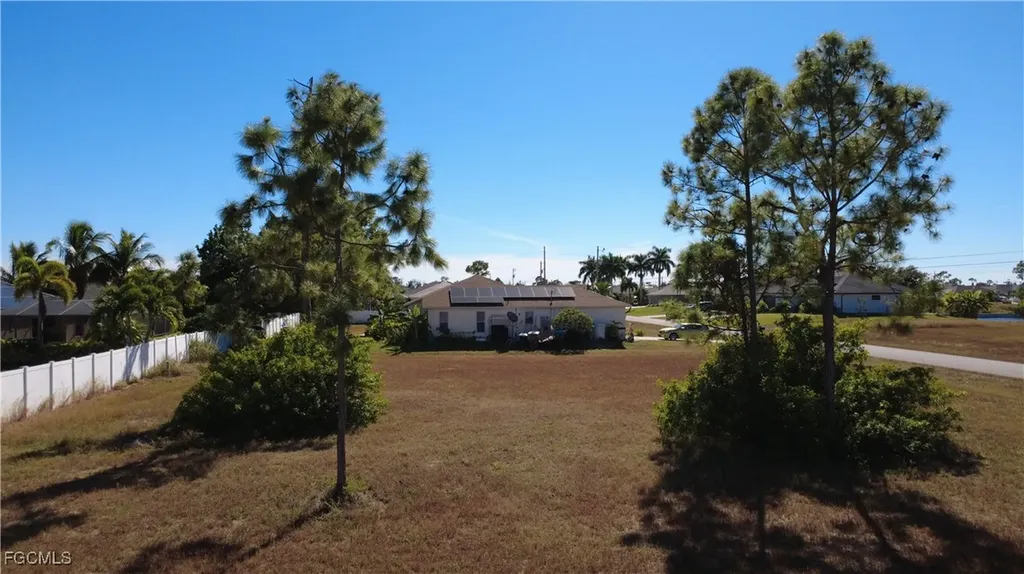 2529 NW 21st Place Cape Coral FL 33993