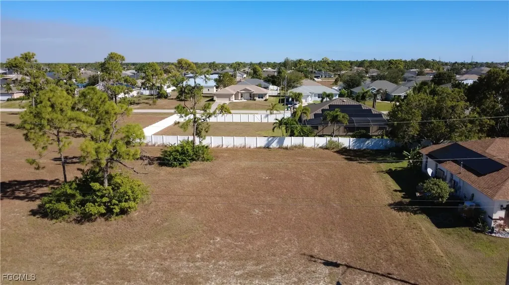 2529 NW 21st Place Cape Coral FL 33993