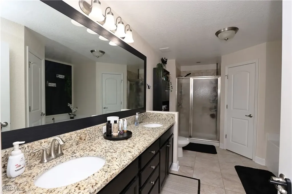 522 NW 21st Street Cape Coral FL 33993