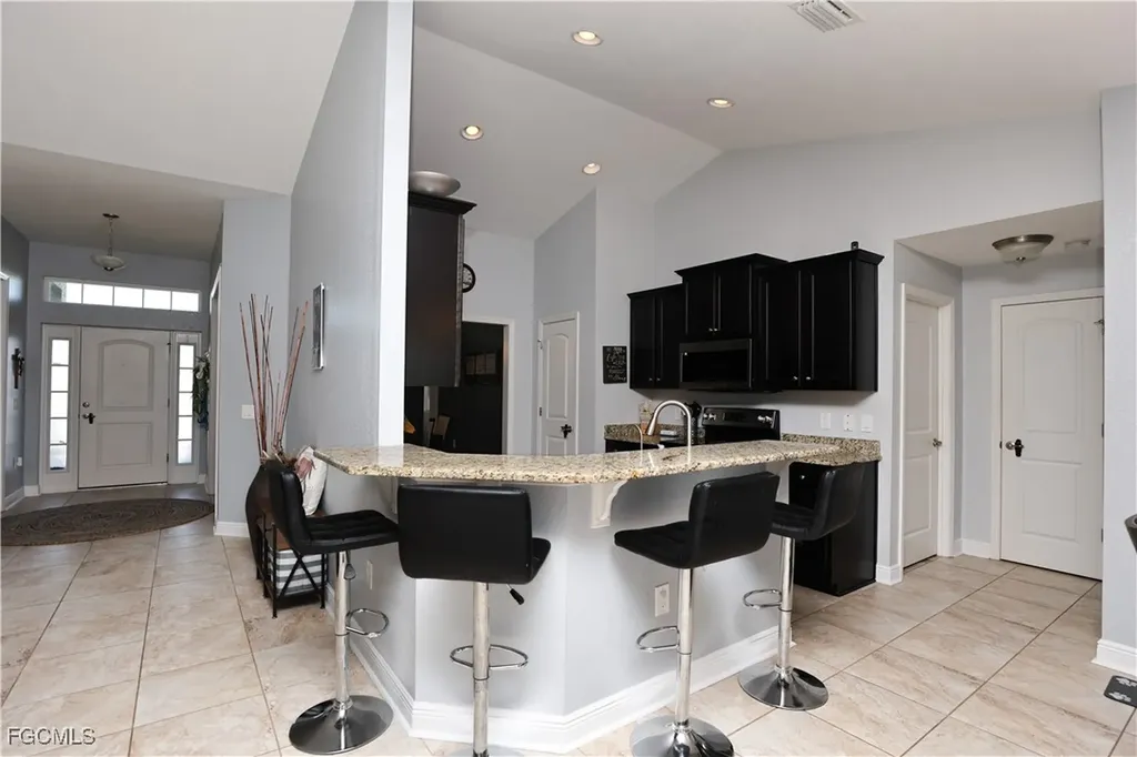 522 NW 21st Street Cape Coral FL 33993