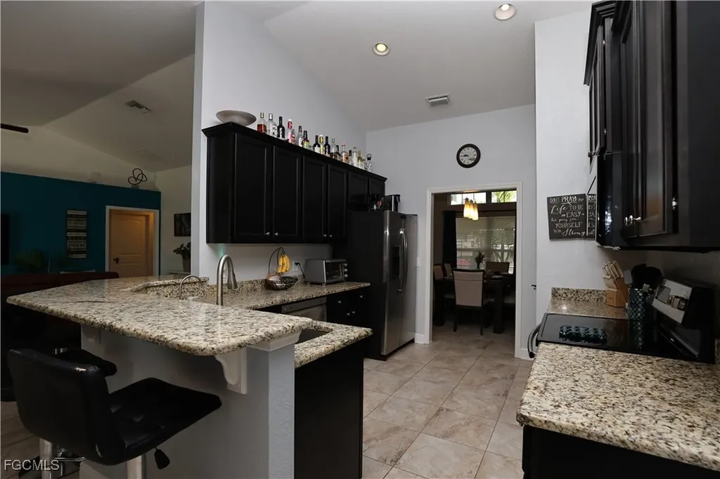 522 NW 21st Street Cape Coral FL 33993