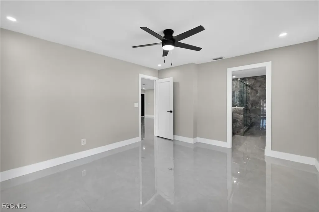 3113 SE 19th Avenue Cape Coral FL 33904