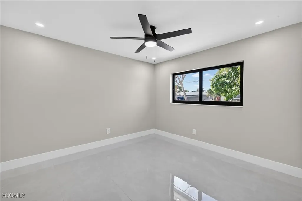 3113 SE 19th Avenue Cape Coral FL 33904