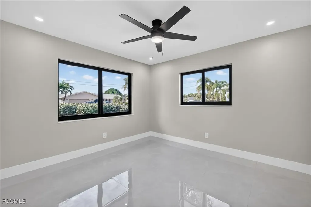 3113 SE 19th Avenue Cape Coral FL 33904