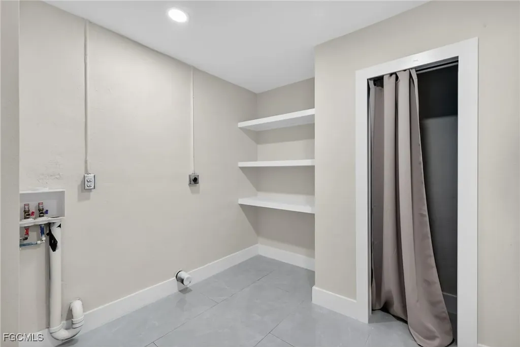 3113 SE 19th Avenue Cape Coral FL 33904