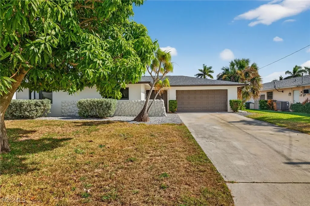 3113 SE 19th Avenue Cape Coral FL 33904