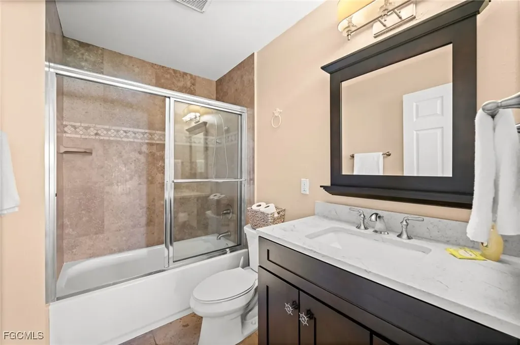 5420 Chiquita Boulevard S Cape Coral FL 33914