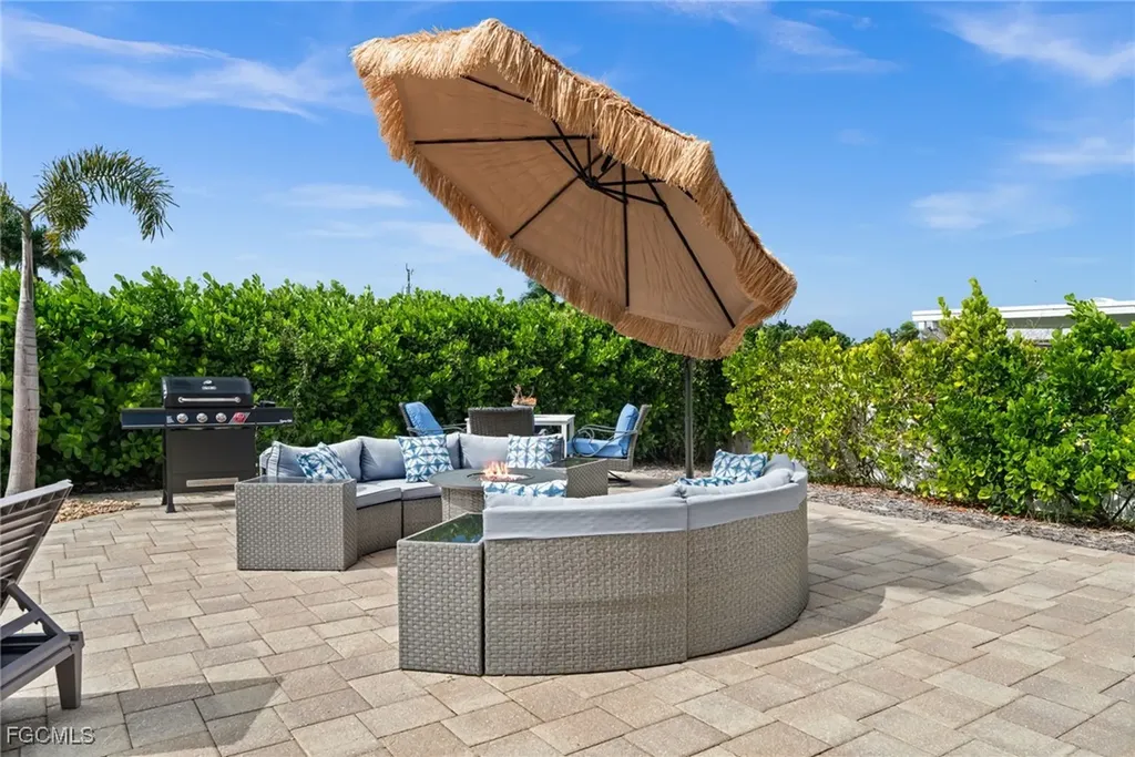 5420 Chiquita Boulevard S Cape Coral FL 33914