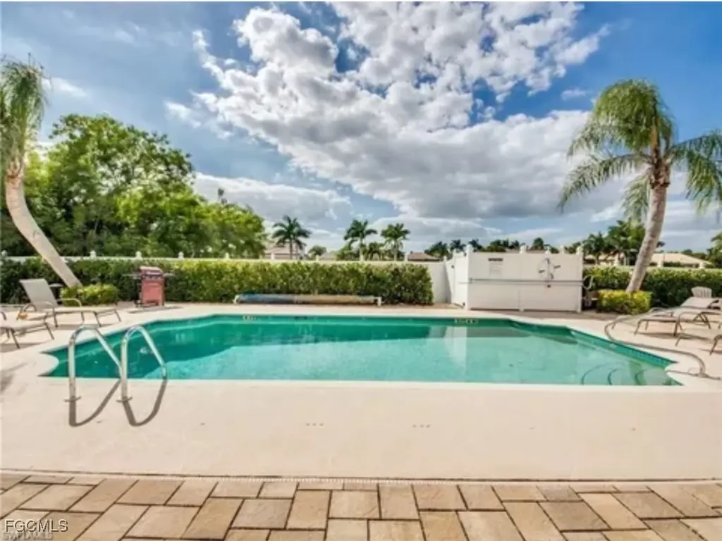 5420 Chiquita Boulevard S Cape Coral FL 33914