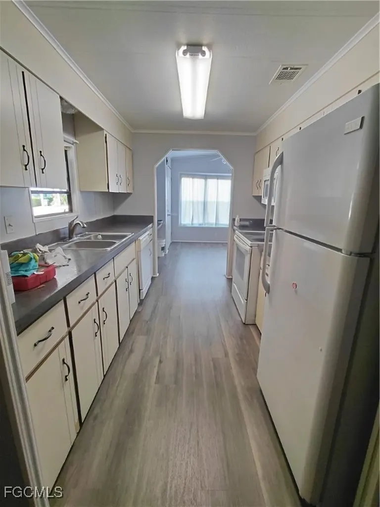 708 Bowden Road Clewiston FL 33440