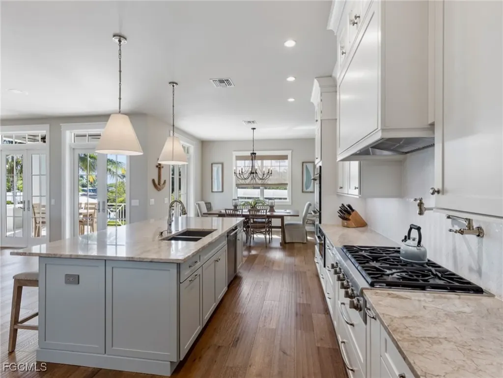 6255 Cocos Drive Fort Myers FL 33908