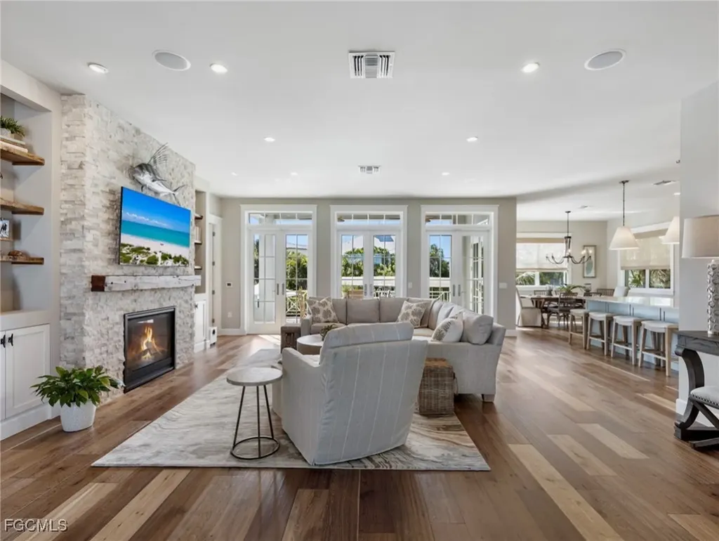 6255 Cocos Drive Fort Myers FL 33908