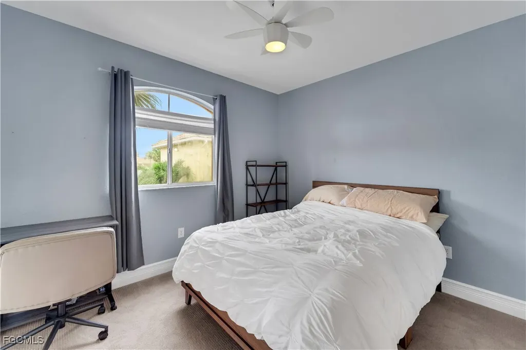 6450 Aragon Way Fort Myers FL 33966