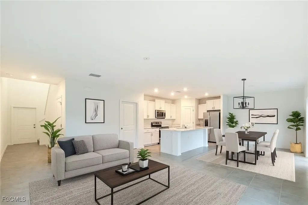 12093 Monterey Pine Lane Fort Myers FL 33966