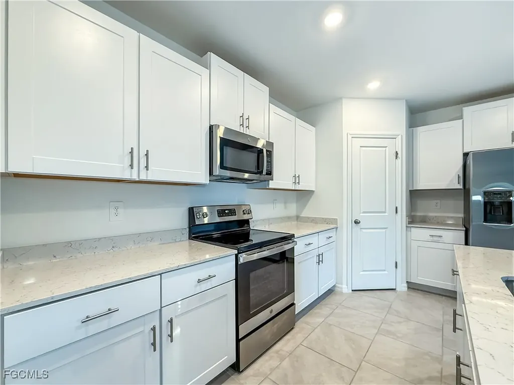 12093 Monterey Pine Lane Fort Myers FL 33966
