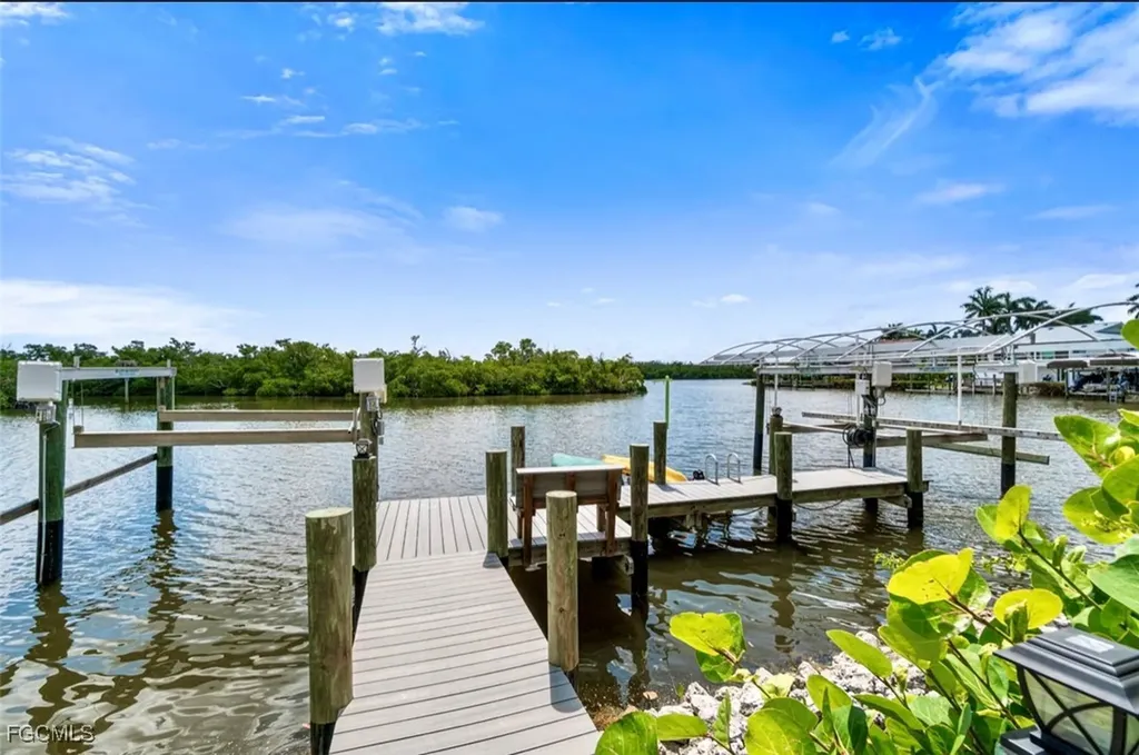 27781 Kings Kew Bonita Springs FL 34134