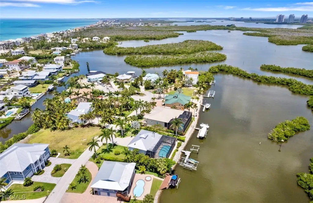 27781 Kings Kew Bonita Springs FL 34134