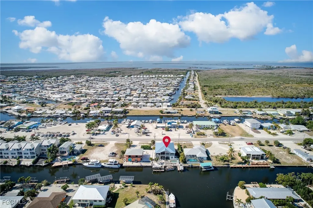 3184 Stringfellow Road St. James City FL 33956
