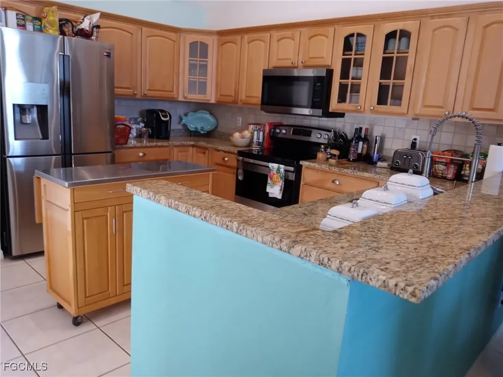 3184 Stringfellow Road St. James City FL 33956