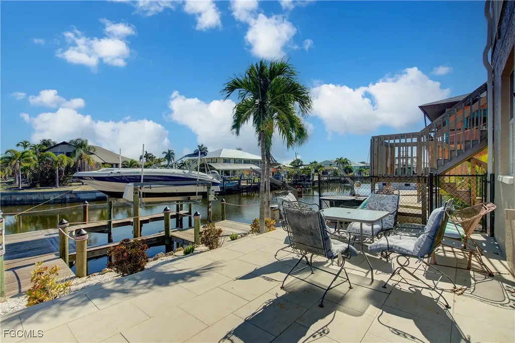 3184 Stringfellow Road St. James City FL 33956