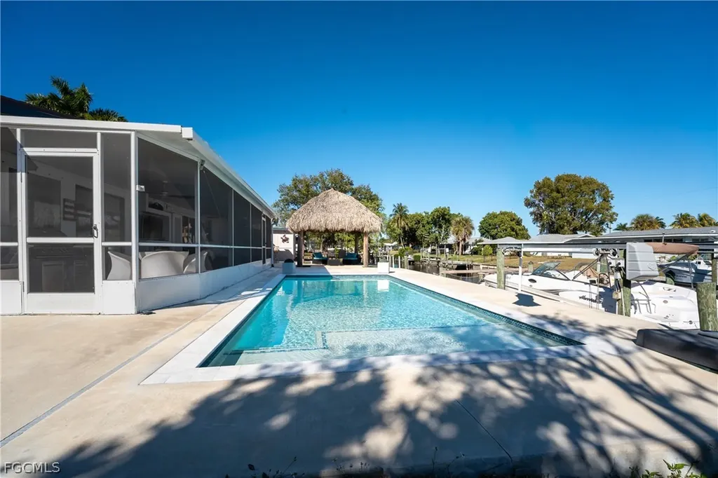 4418 Orange Grove Boulevard North Fort Myers FL 33903