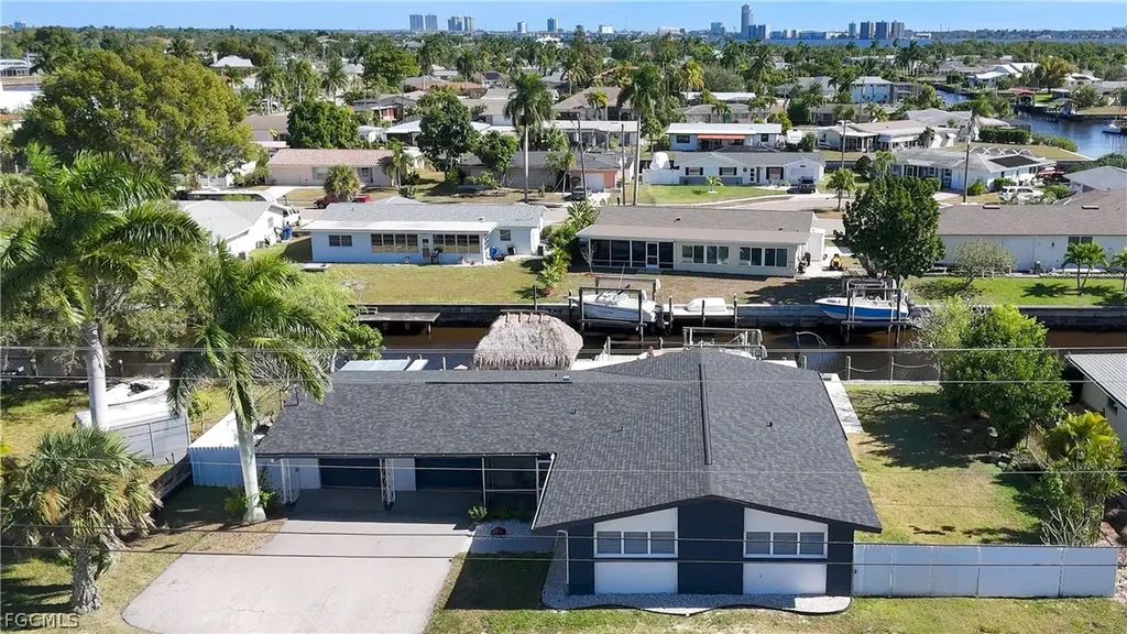 4418 Orange Grove Boulevard North Fort Myers FL 33903