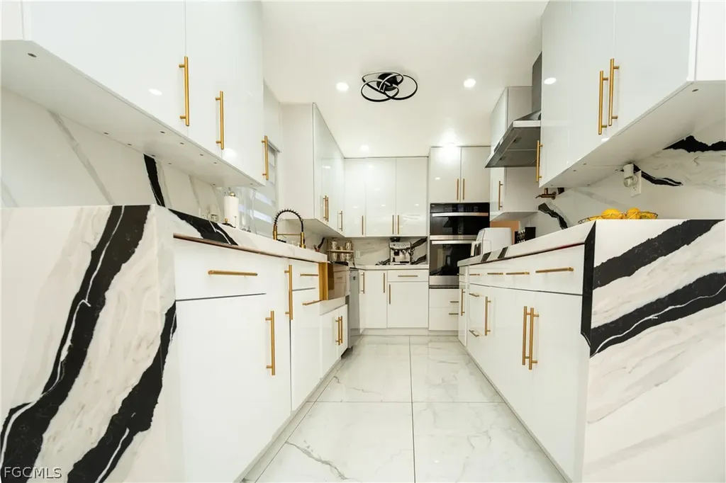 4418 Orange Grove Boulevard North Fort Myers FL 33903