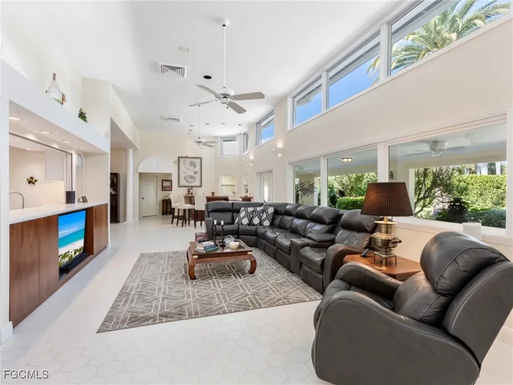 1299 Plumosa Drive Fort Myers FL 33901