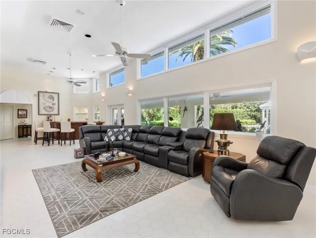 1299 Plumosa Drive Fort Myers FL 33901