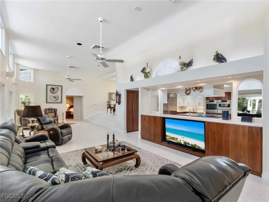 1299 Plumosa Drive Fort Myers FL 33901