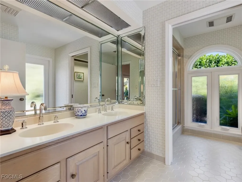 1299 Plumosa Drive Fort Myers FL 33901