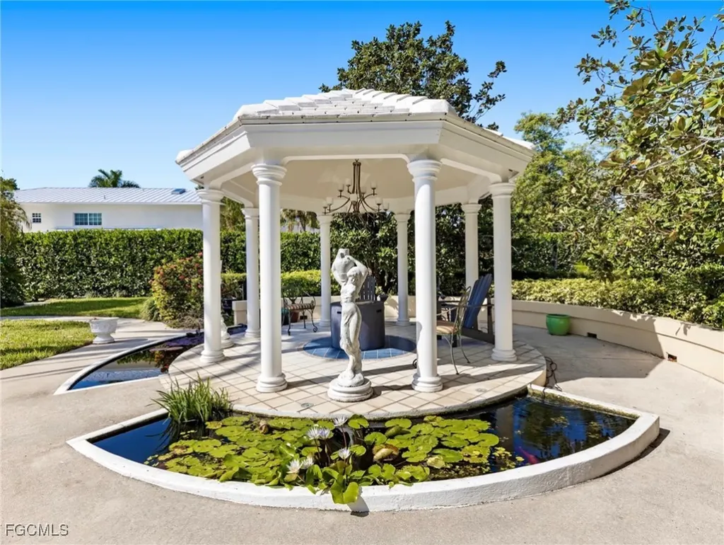 1299 Plumosa Drive Fort Myers FL 33901