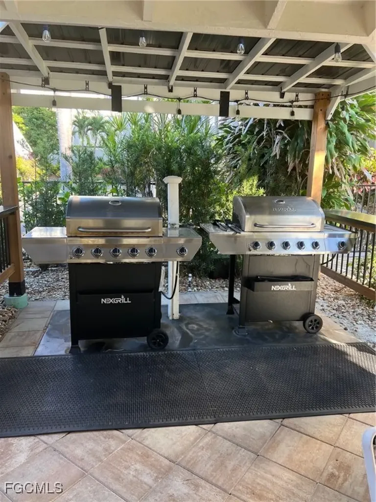 4100 Steamboat Bend E Fort Myers FL 33919