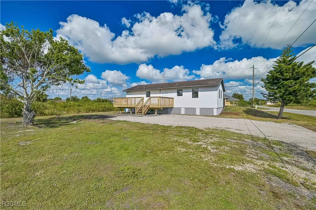 3301 38th Street SW Lehigh Acres FL 33976