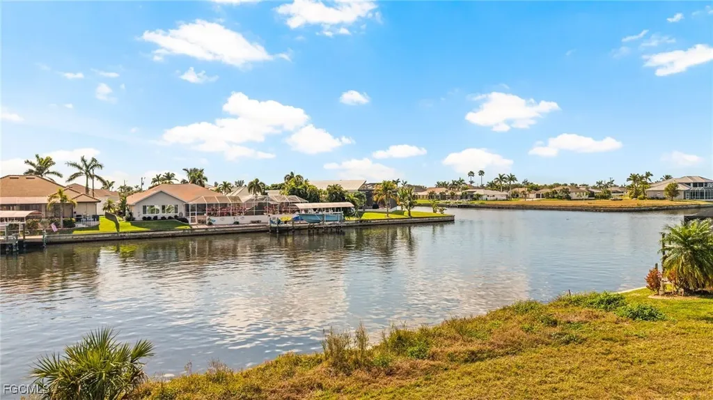 2810 SW 30th Street Cape Coral FL 33914