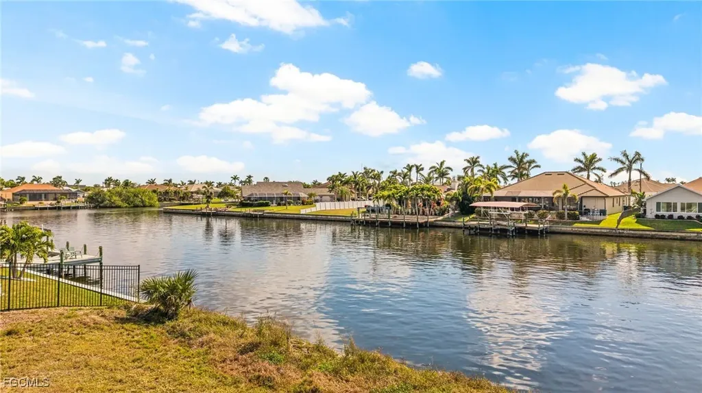 2810 SW 30th Street Cape Coral FL 33914