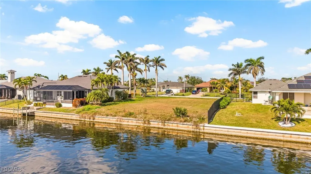 2810 SW 30th Street Cape Coral FL 33914