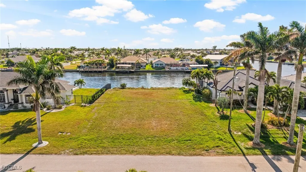 2810 SW 30th Street Cape Coral FL 33914