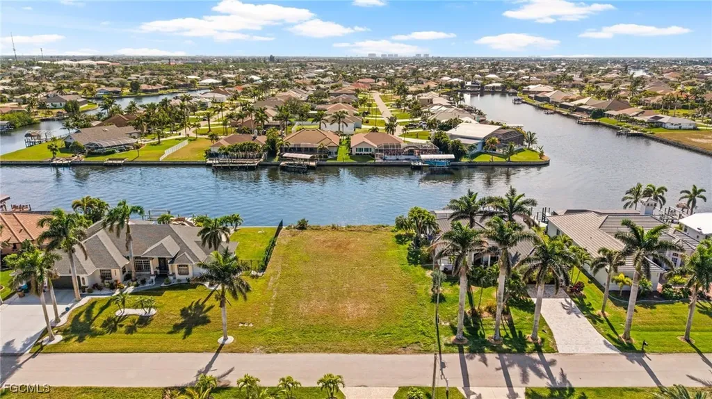 2810 SW 30th Street Cape Coral FL 33914